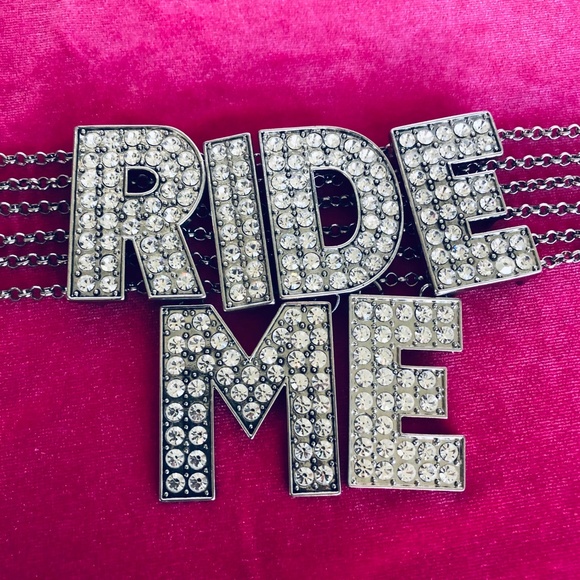 Betsey Johnson Runway RIDE ME Choker - Picture 6 of 9